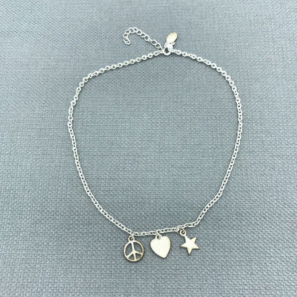 Laila Rowe Necklace star, heart, peace sign in Silver tone